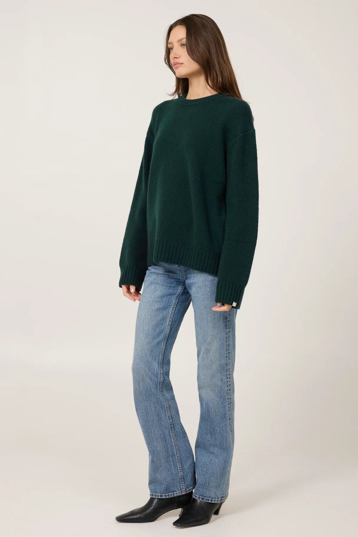One Grey Day Aster Cashmere PO Everglade