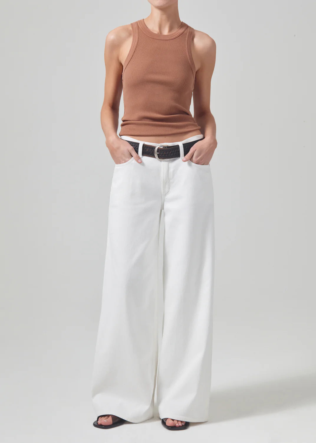 Citizens of Humanity Lolli Mid Rise Baggy in Blanco