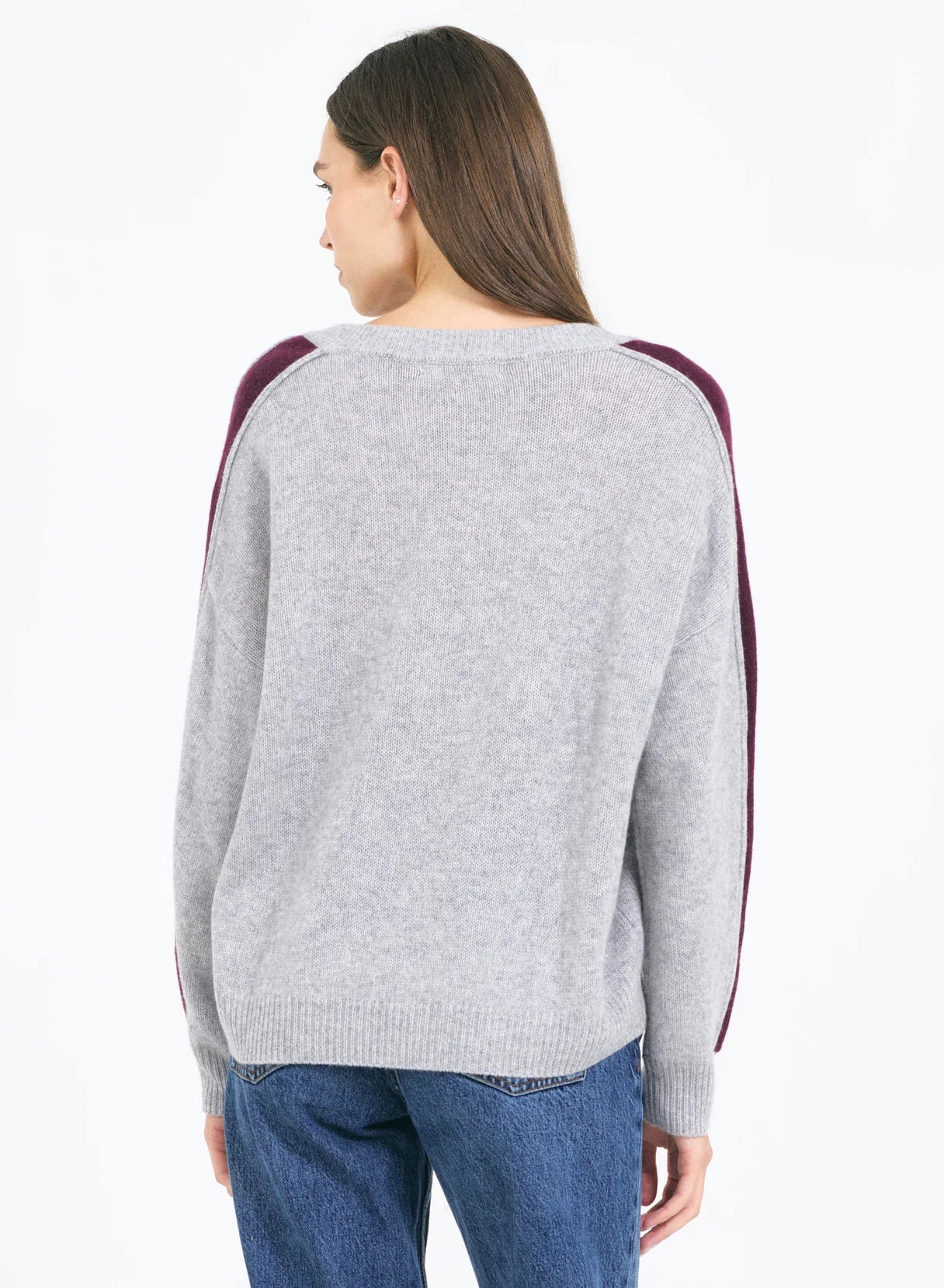 One Grey Day Connie Cashmere VNeck H Grey Combo