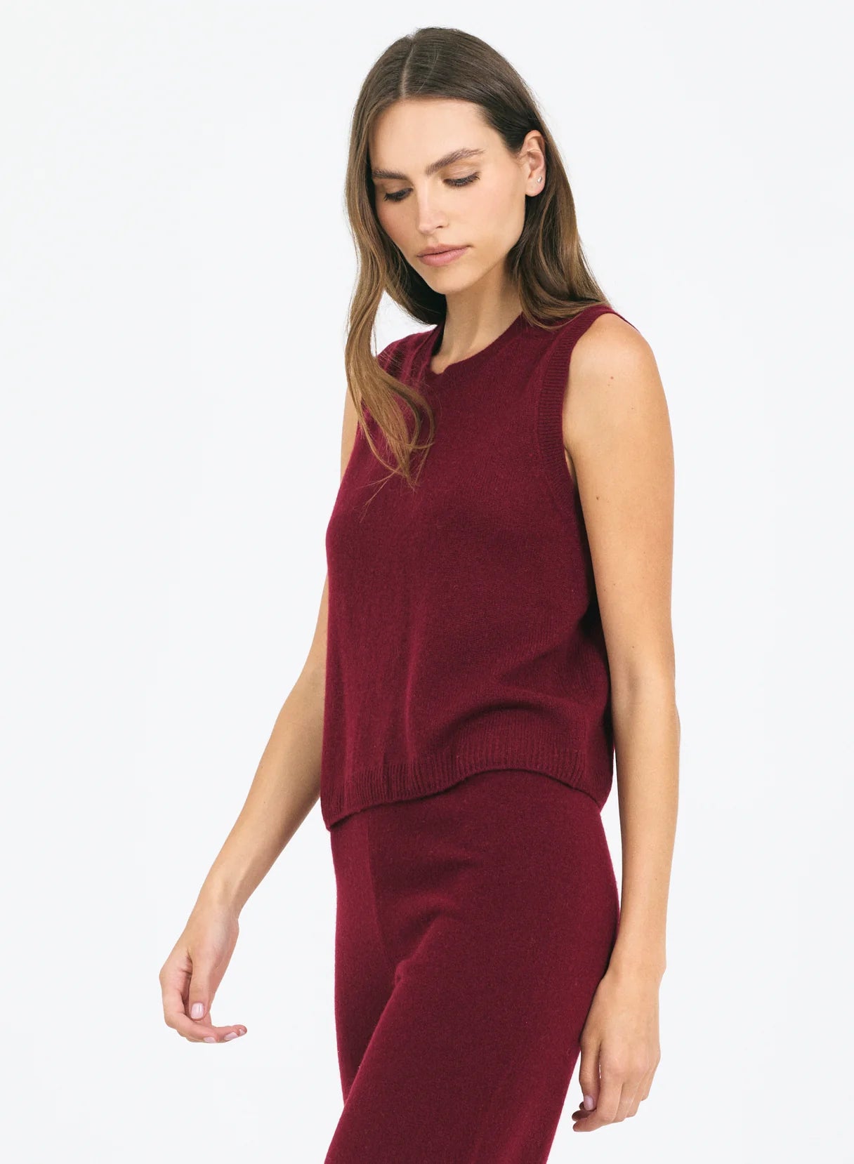 One Grey Day Forbes Cashmere Sleeveless Tee Currant
