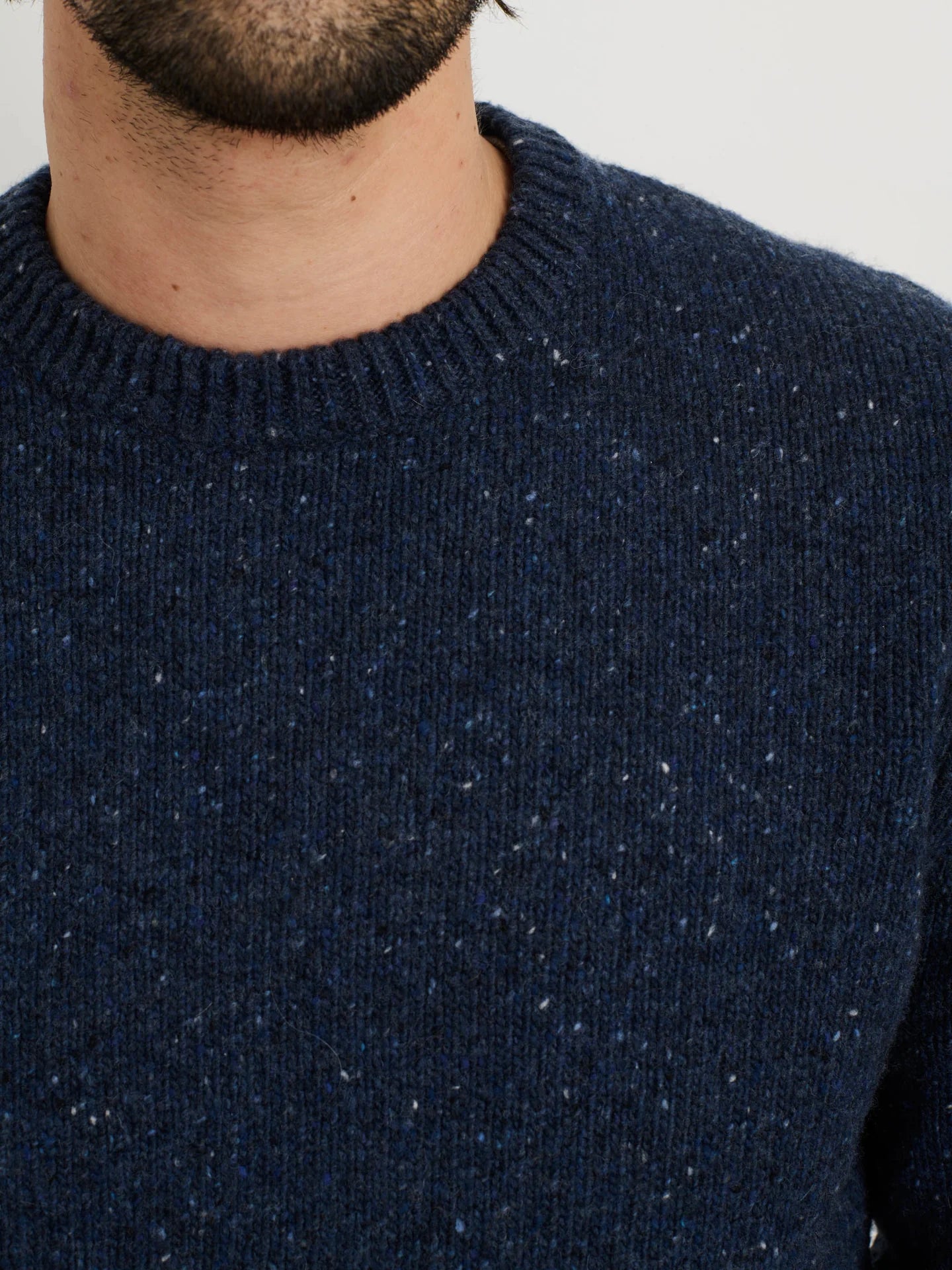 Alex Mill Downing Crewneck in Navy Wool Donegal