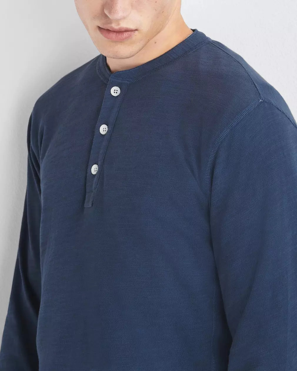Rag & Bone Classic Henley Worn Indigo