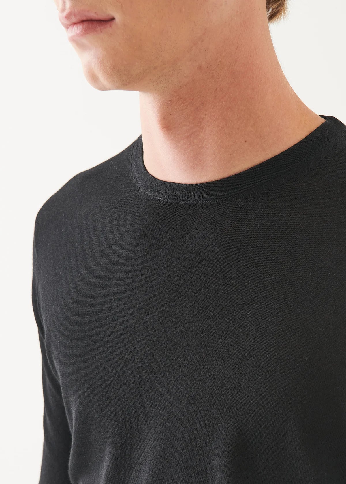 Patrick Assaraf 14GG Merino Crew Black