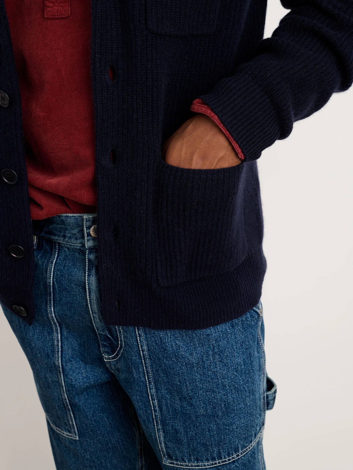 Alex Mill Mitchell Cardigan in Cashmere Navy