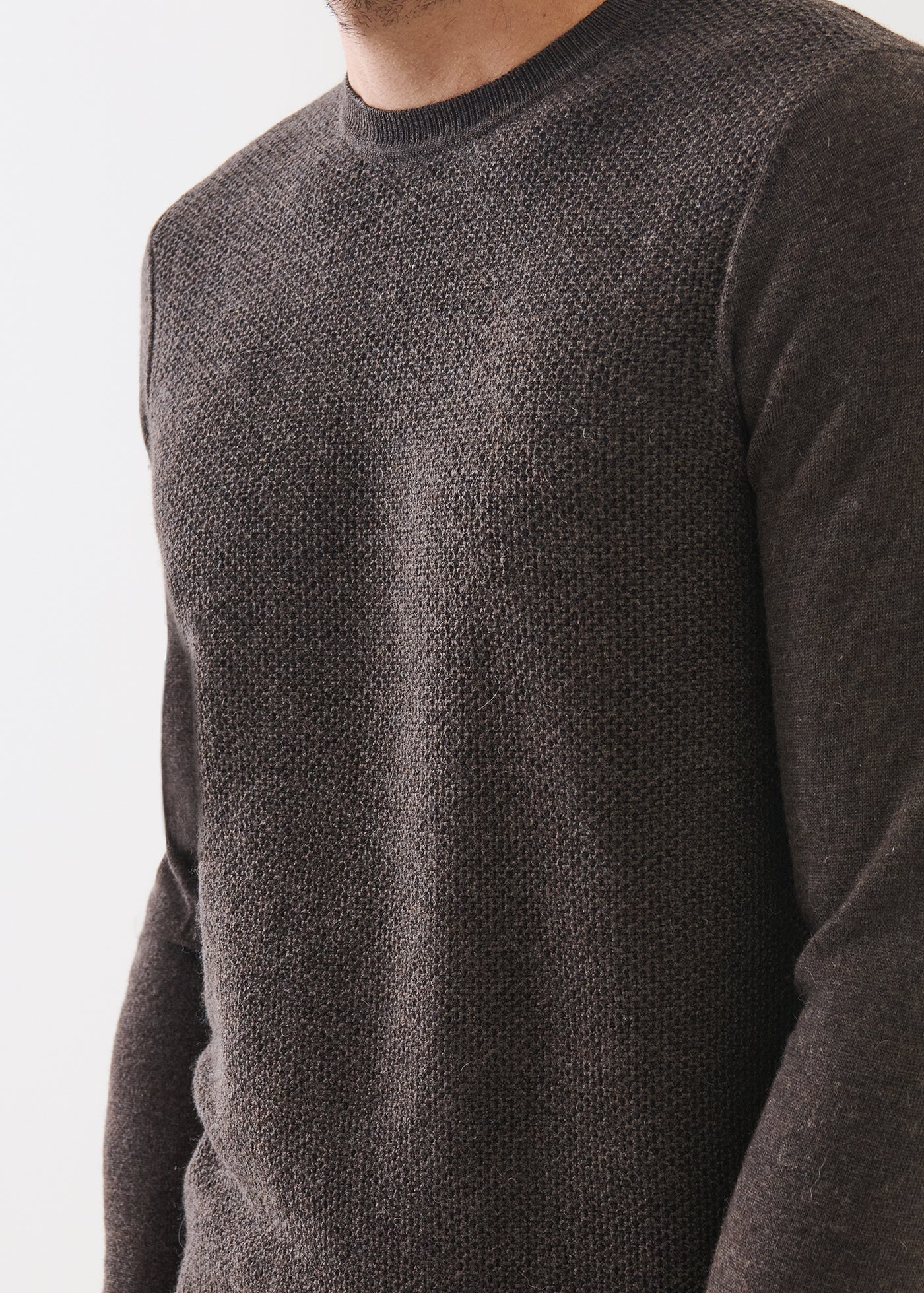 Patrick Assaraf 12GG Textured Merino Crew Neck Mahogany