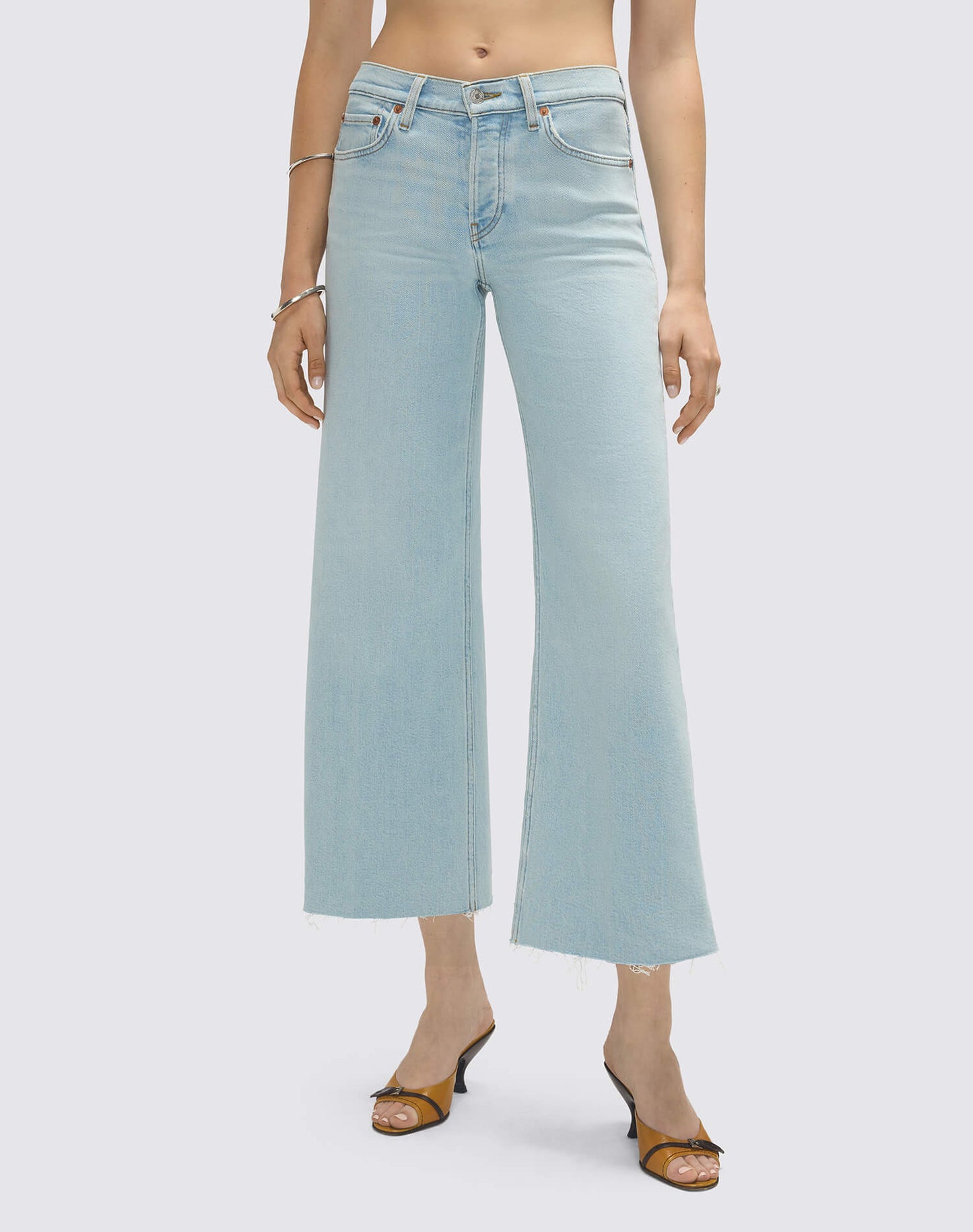 Re/Done Mid Rise Wide Leg Crop Ola Indigo