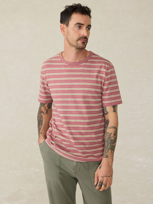 Faherty SS Sunwashed Tee Red Reef Stripe