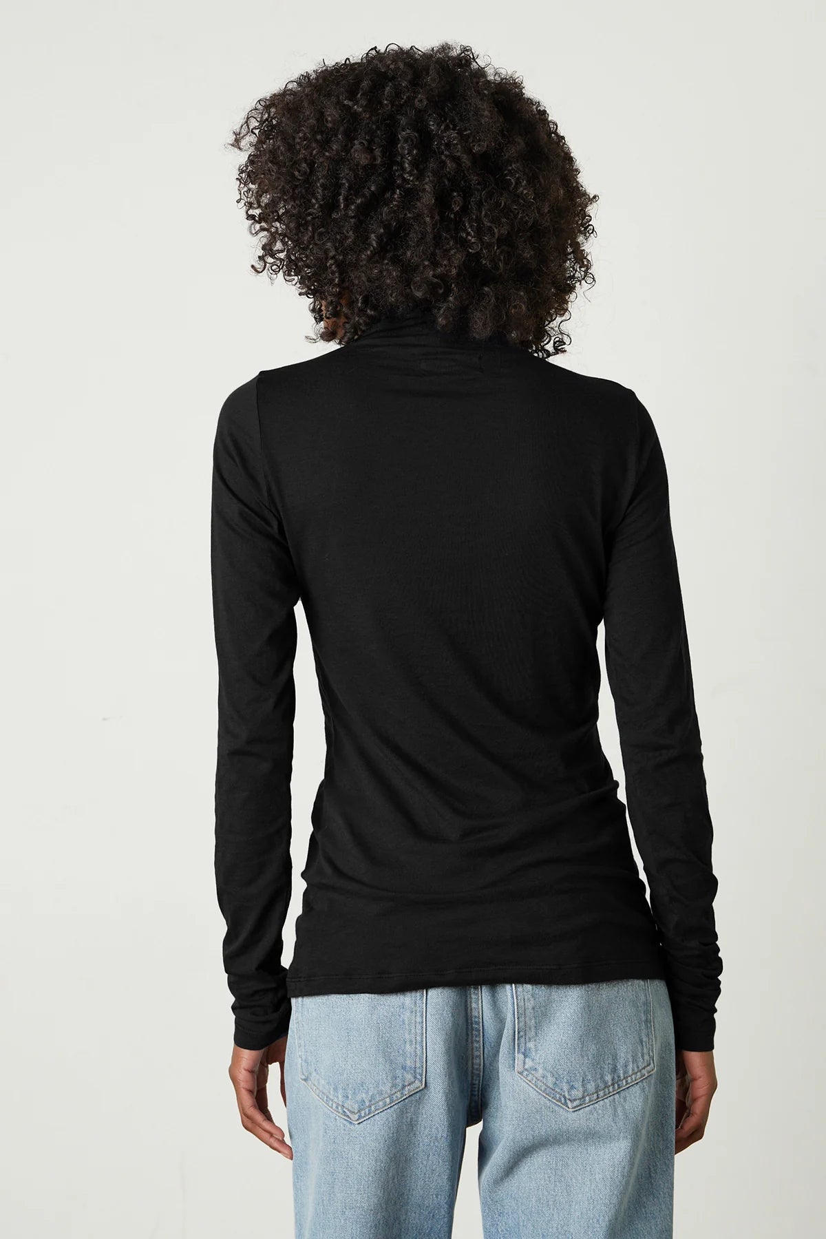 Velvet Talisia LS Turtleneck Black