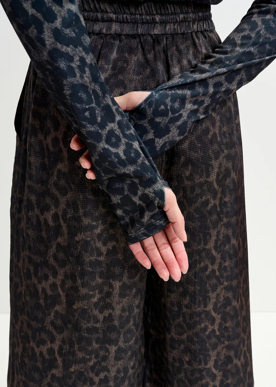 Essentiel Antwerp Isperenza Printed Turtleneck Black