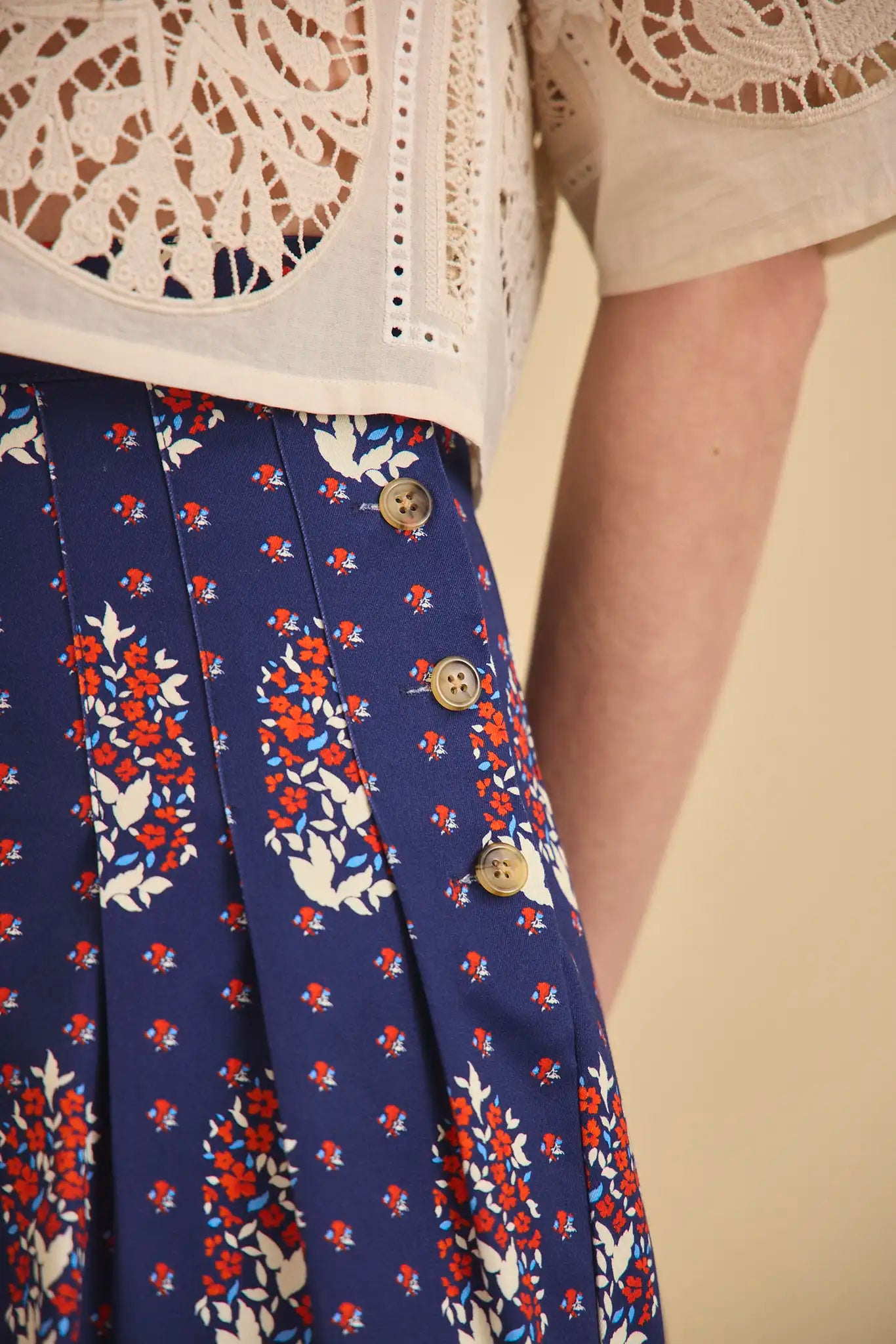 Hunter Bell Willa Short Fall Floral Navy