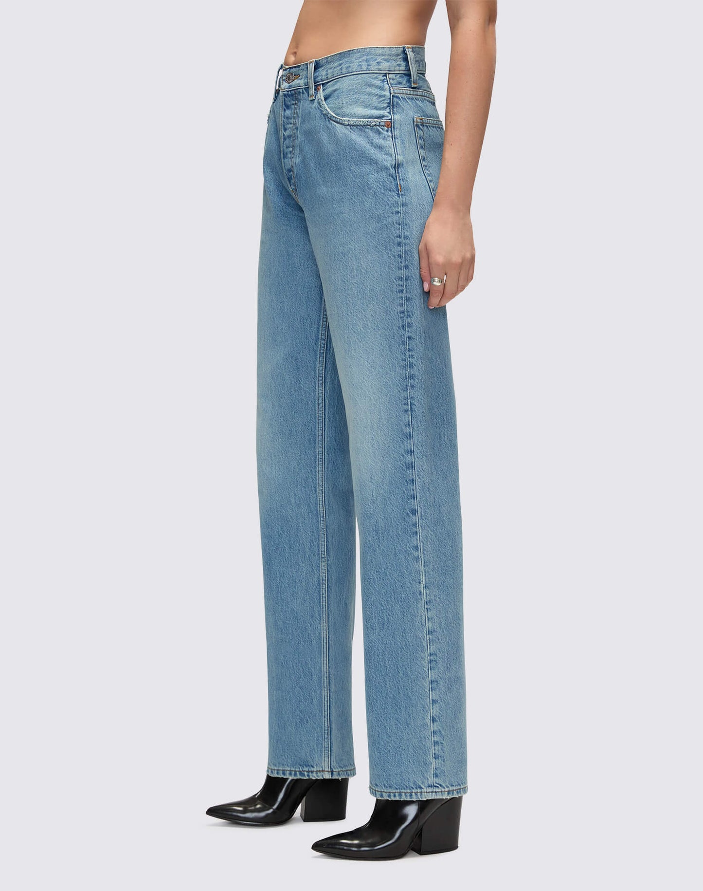 Re/Done 90s Jean Worn Blue