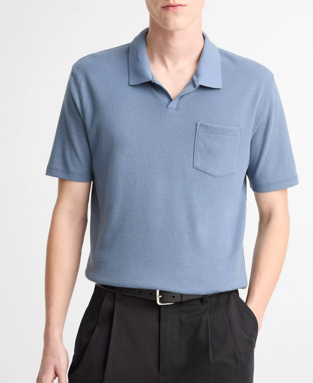 Vince SS Johnny short-sleeve polo shirt with collar and chest pocket in blue textured fabric
