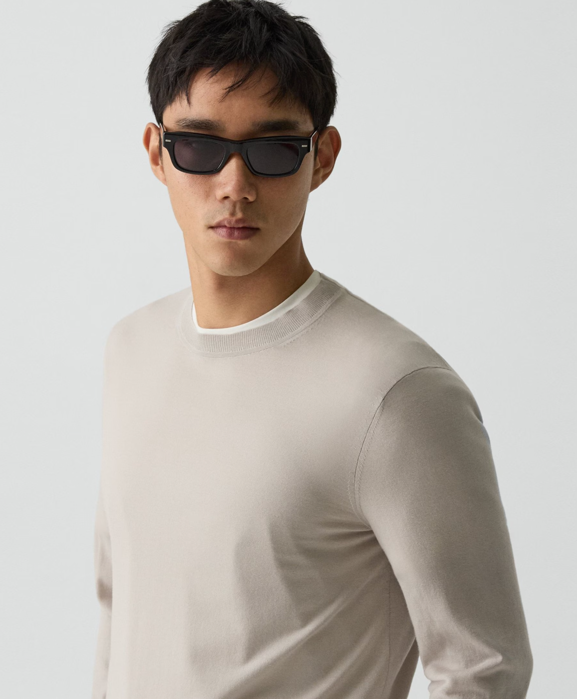 Theory Crewneck Pullover Silver Cloud