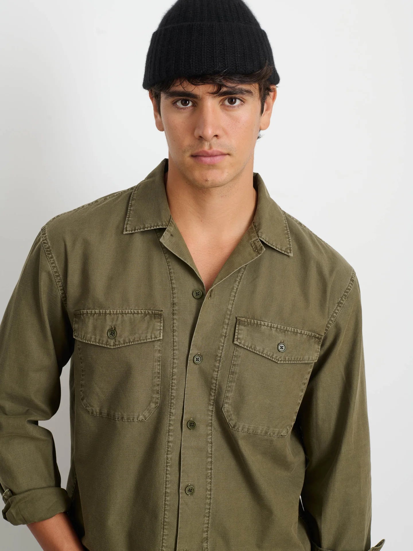 Alex Mill Field Pocket Shirt in Crosshatch Cotton Dried Basil