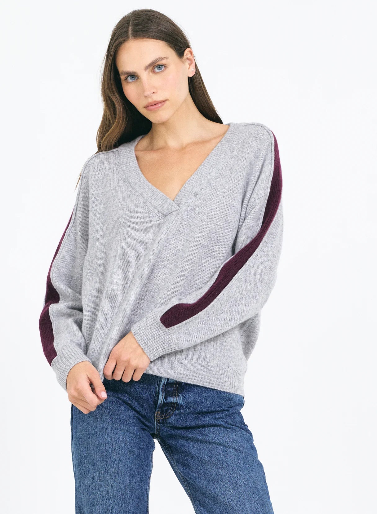 One Grey Day Connie Cashmere VNeck H Grey Combo