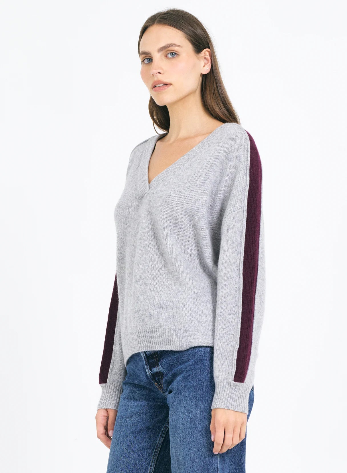One Grey Day Connie Cashmere VNeck H Grey Combo