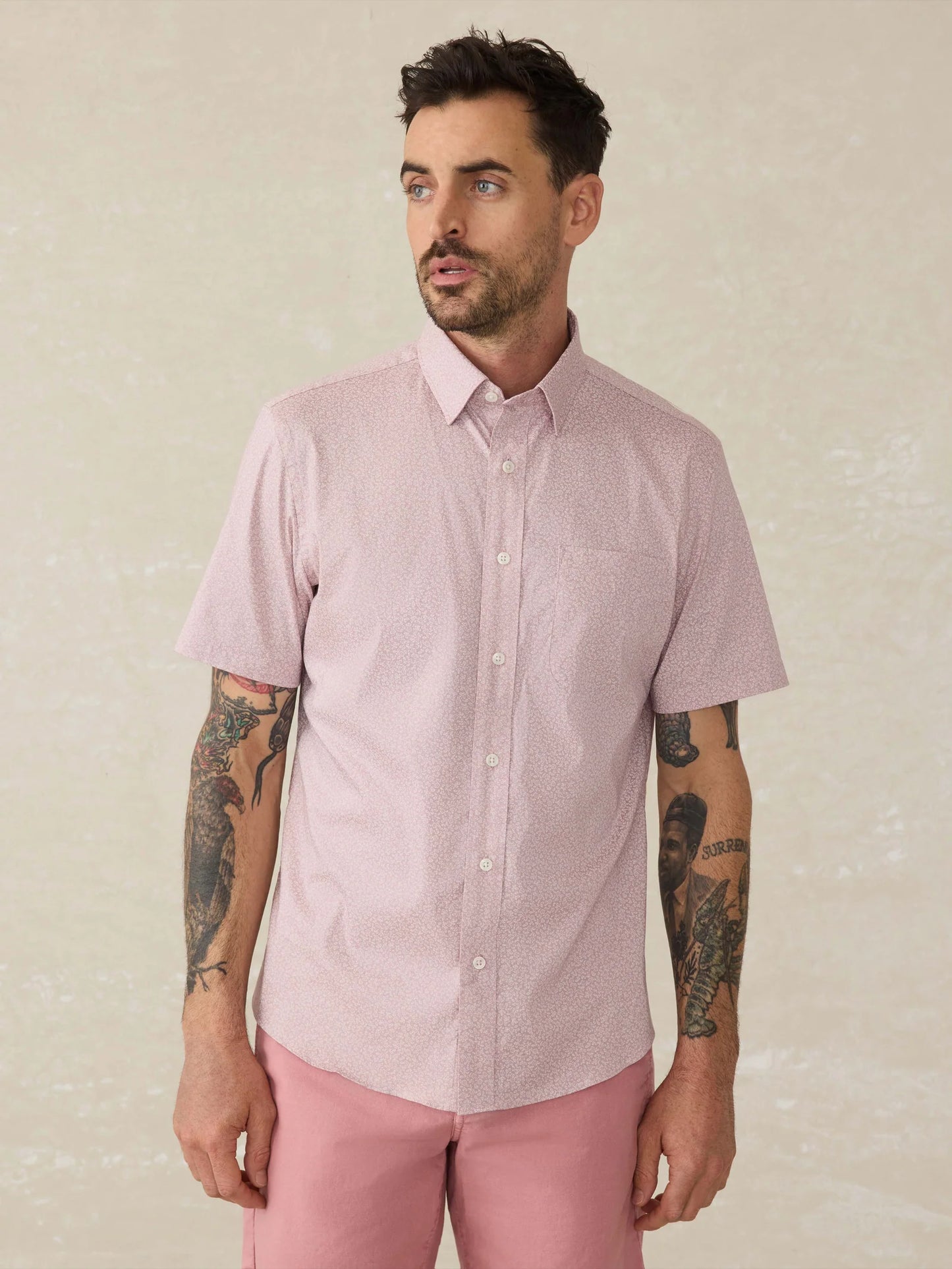 Faherty SS Movement Shirt Blushed Sand Floral