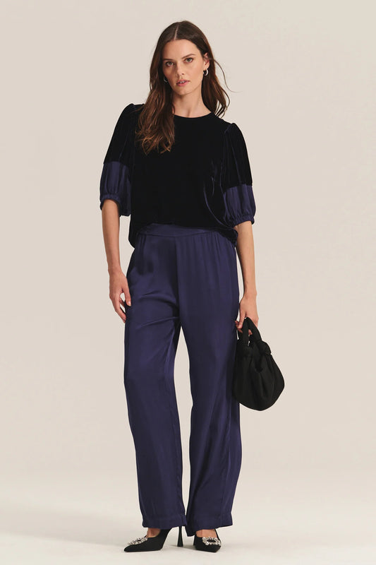 Velvet Taryn SS Velvet Top Viking